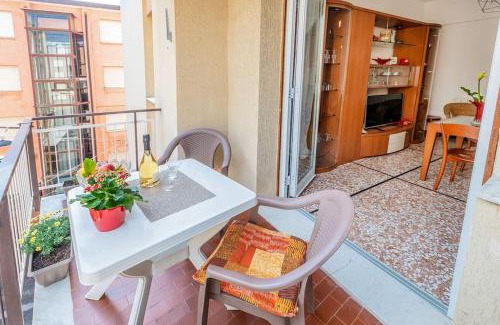 Finale Pia Apartment | Casa Sole Mare 009029-LT-1900