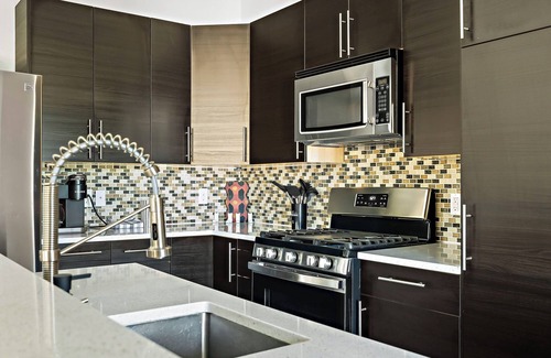 Pleasant Valley House | Casa Sueño: Pool |SPA| Outdoor Movie ~ Golf Course
