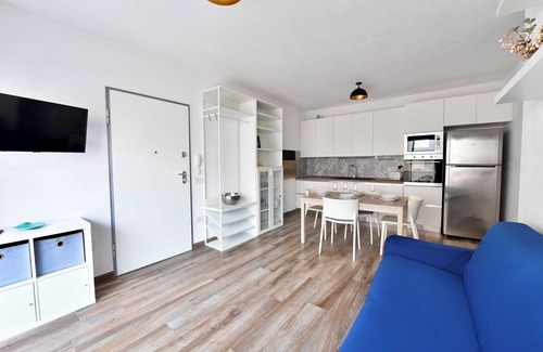 Torre Grande Apartment | Casa Sunset - Stylish, Modern, Fully Equipped Apartment Near the Beach