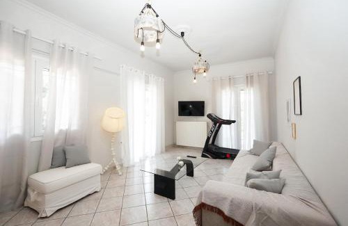 Limni House | Casa Suzan