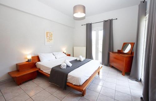 Limni House | Casa Suzan