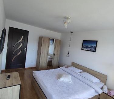 Toplita House | Casa T&T