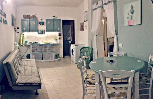 Gioia Tauro House | 𝐂𝐚𝐬𝐚 𝐕𝐚𝐜𝐚𝐧𝐳𝐞 "ᴍᴀɪsᴏɴ ᴅᴇ ʟᴇ ʀᴏsᴇ"