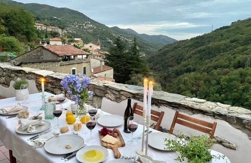 Erli House | Casa Val Neva: Panorama-dachterrasse & 30min Fahrt zum Meer