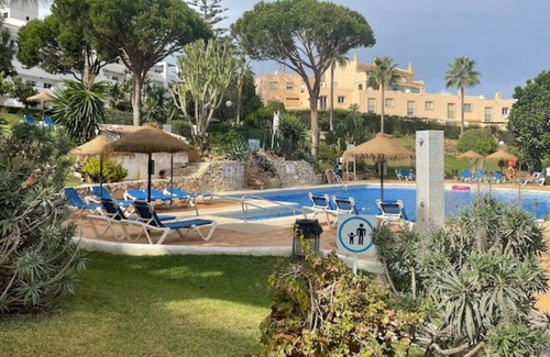 Las Lagunas Apartment | Casa verde in the Costa Mijas
