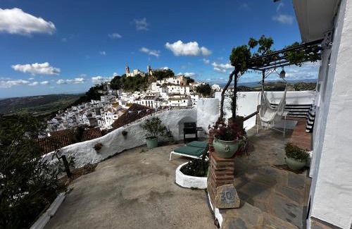 Casares House | Casa Violeta