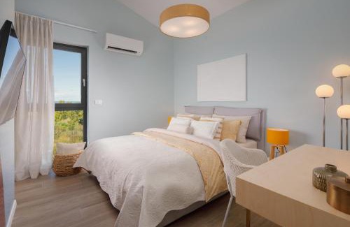 Gulici Apartment | CASA "VISTA MARE" with sea-view garden,amazing BBQ and patio!
