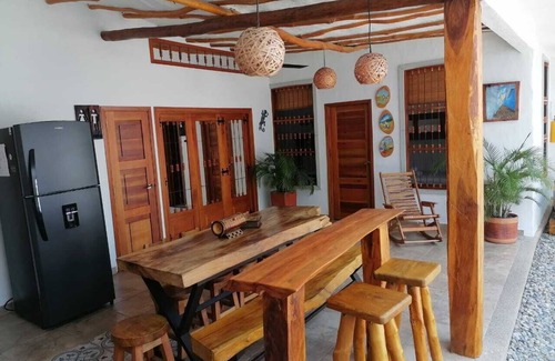 Honda House | Casabongo, Privada con Piscina