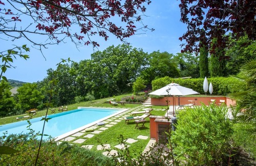 Monteciccardo Villa | Casale Belvedere 8&1 by Marche Holiday Villas