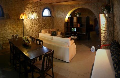 Casale Marittimo Apartment | Casalevecchio