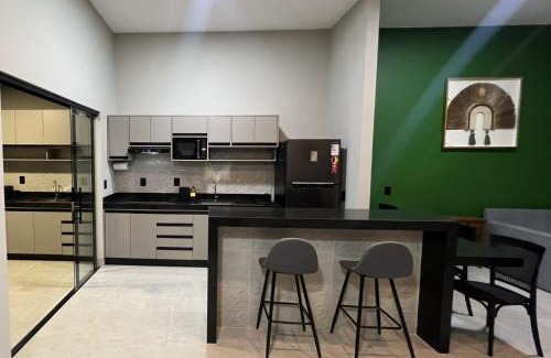 Alvorada House | Casas Pantanal - Privacidade e conforto no centro de Bonito