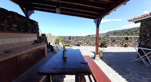 Icod de los Vinos House | Casas Rurales Los Guinderos