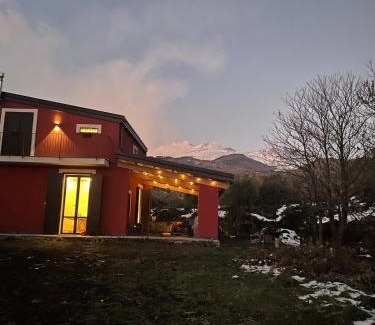 Ragalna Ski Chalet | Case Monte Arso -Etna sud est-