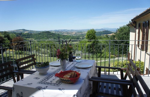 Castel di Mezzo Apartment | Case San Bartolo-Gelsomino: in nature reserve by the sea-pool-fantastic view