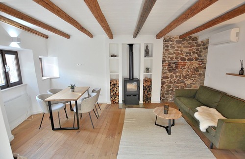 Calmasino Apartment | Casetta Renzi with Terrace