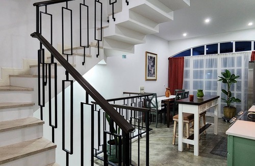 Sao Filipe House | Casinha Nova - 3-bedroom house in São Filipe with City, Ocean view AC, WiFi