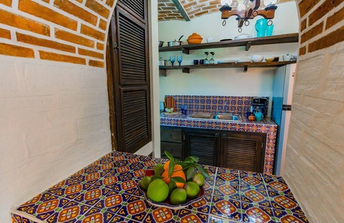 Ajijic House | Casita Grande - Casa Del Angel Feliz in a Pueblo Magico!