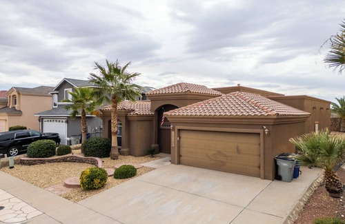 Biggs Field House | Casita Kingdom Keys with Pool and Hot Tub