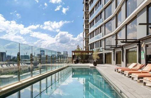 South Brisbane Apartment | CASSA EMPORIUM - City-View Apartments Managed by The Cassa