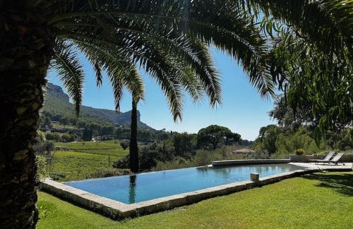 Cassis Apartment | cassidylle