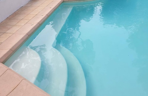 Saint-Menet House | CASSIS 18KM MAS OASIS VERDURE FABULEUX HAVRE PAIX RARE PISCINE JETS DÉCOR ZEN