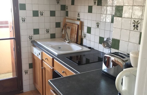 Cassis Apartment | Cassis apartment near beaches & port, panoramic view, aircon, private parking