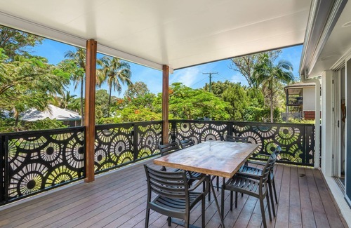 Rainbow Beach House | Castaway Cottage - Rainbow Beach