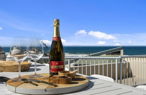 Castaways Beach Condo | Castaways Penthouse Noosa