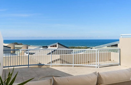 Castaways Beach Condo | Castaways Penthouse Noosa