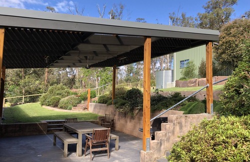 Castella House | Castella Country Retreat - Mudbrick
