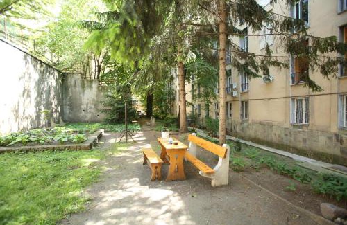 Budavar Apartment | Castle Courtyard Hideaway