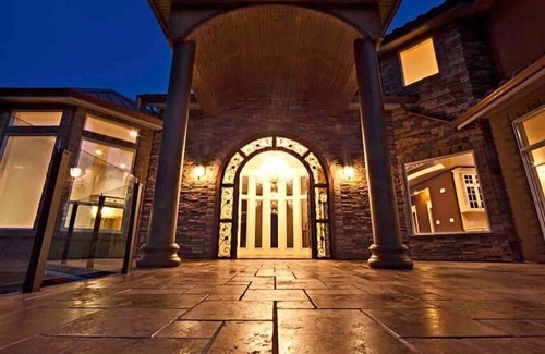 Ladysmith Villa | Castle in the Sky | Mediterranean Villa | Sleeps 18