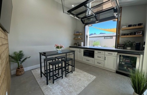 Parker Strip House | Castle Rock 95, 4brs, Community launch, Riverfront park