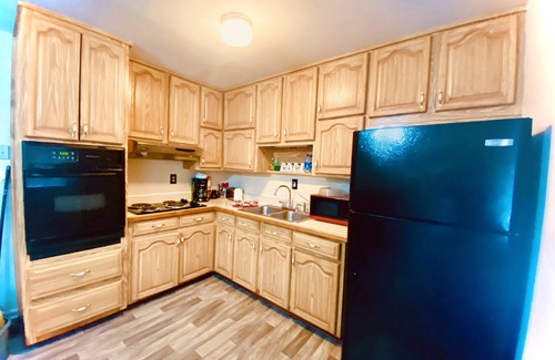 Morrow House | 🏰 Castle 🏰 Spacious Luxuries V- Convenience 5bdR/2.5 bT/S-Atlanta GA🛬