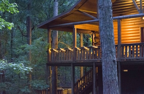 Broken Bow Cabin | Castlewood Trails at Beavers Bend near Broken Bow Lake