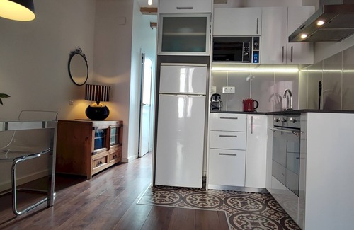 La Sagrada Familia Apartment | Catalan Comfort Near Sagrada Familia