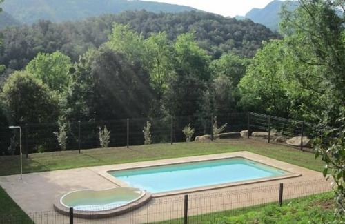 Sant Joan les Fonts Cottage | Catalan farmhouse from the 11th century, within the Natural Park. 10-1