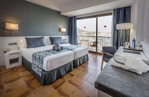 Santa Eulalia del Rio Hotel | Catalonia Ses Estaques - Adults Only