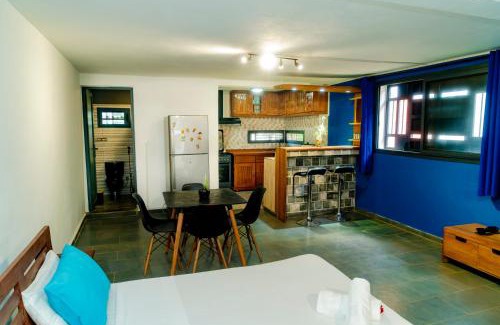 Hell-Ville Apartment | Cattleya Guest house