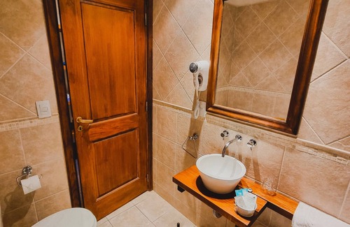 El Calafate Hotel | Cauquenes de Nimez