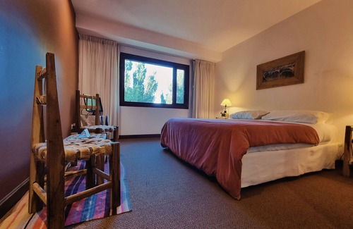 El Calafate Hotel | Cauquenes de Nimez
