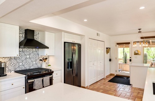 Cave Creek Villa | Cave Creek, walk to town and Black Mountain