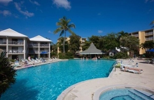 Seven Mile Beach Condo | Cayman Islands Famous Seven Mile Beach Oceanfront Sunset Cove #104 corner unit
