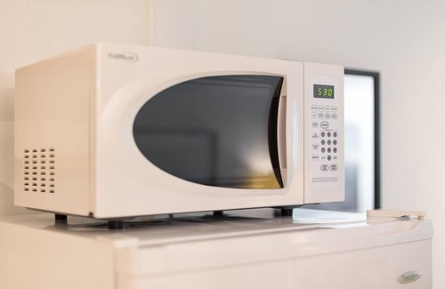 Brookwood Apartment | CCB Affordable Studio w Cozy Bed and Friendly Hosts