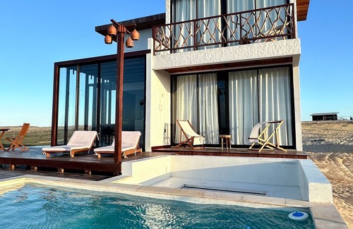 Camocim Villa | Cea072 - Beautiful sea front villa in Camocim