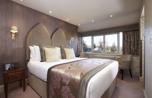 Windermere House | Cedar Manor