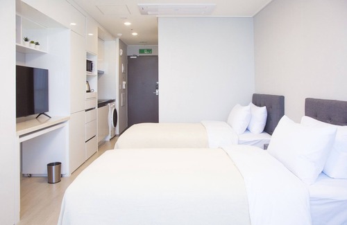 Yeonsu-gu Apartment | Celeb Stay Songdo
