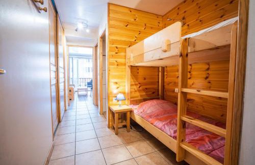 Les Deux Alpes Apartment | Cellier 4