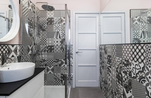 Bullona Apartment | Cenisio 7 B