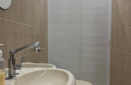 Chilpancingo de los Bravo House | Centrally located residence
